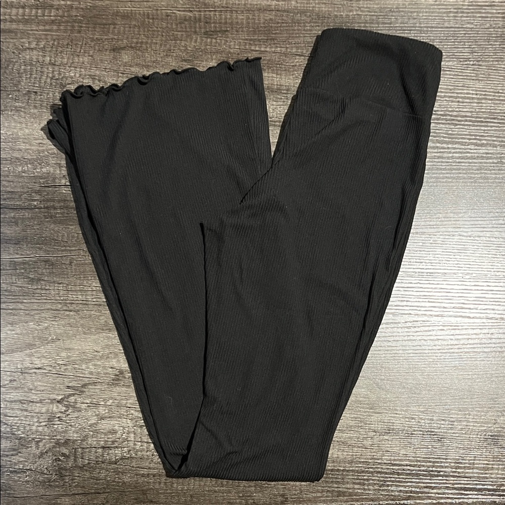 Black Ribbed Wide-Leg Pants